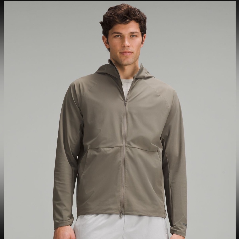 Lululemon Men’s “Pace Breaker” Jacket (M) *FALL/WINTER PREVIEW*